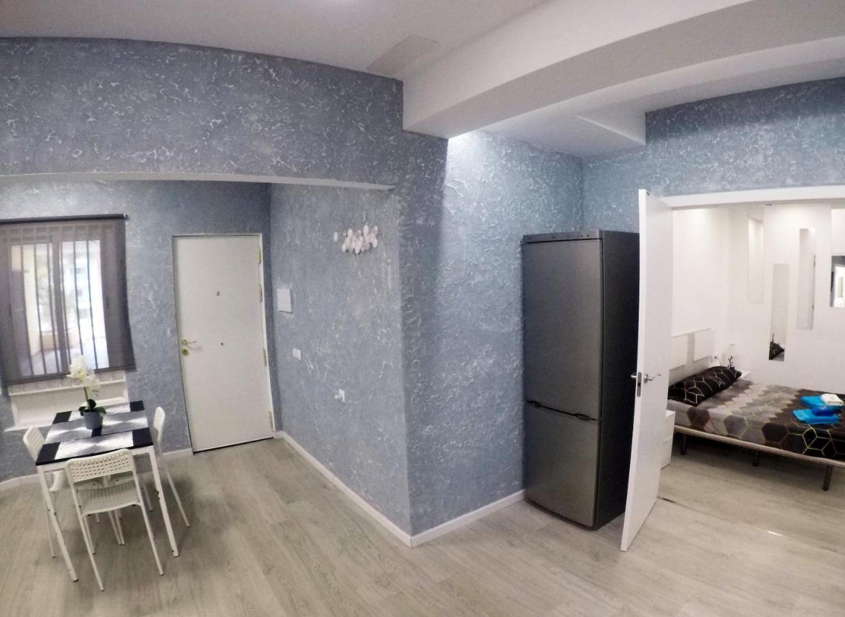 Fantastic 2 Bedrooms, Just 20 Meters From Ocean Playa de las Americas  Ngoại thất bức ảnh